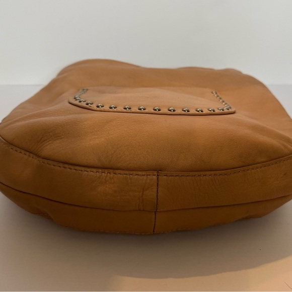 Sak Zinnia Beige Leather Front Stud Studded Pocket Purse - Picture 5 of 13